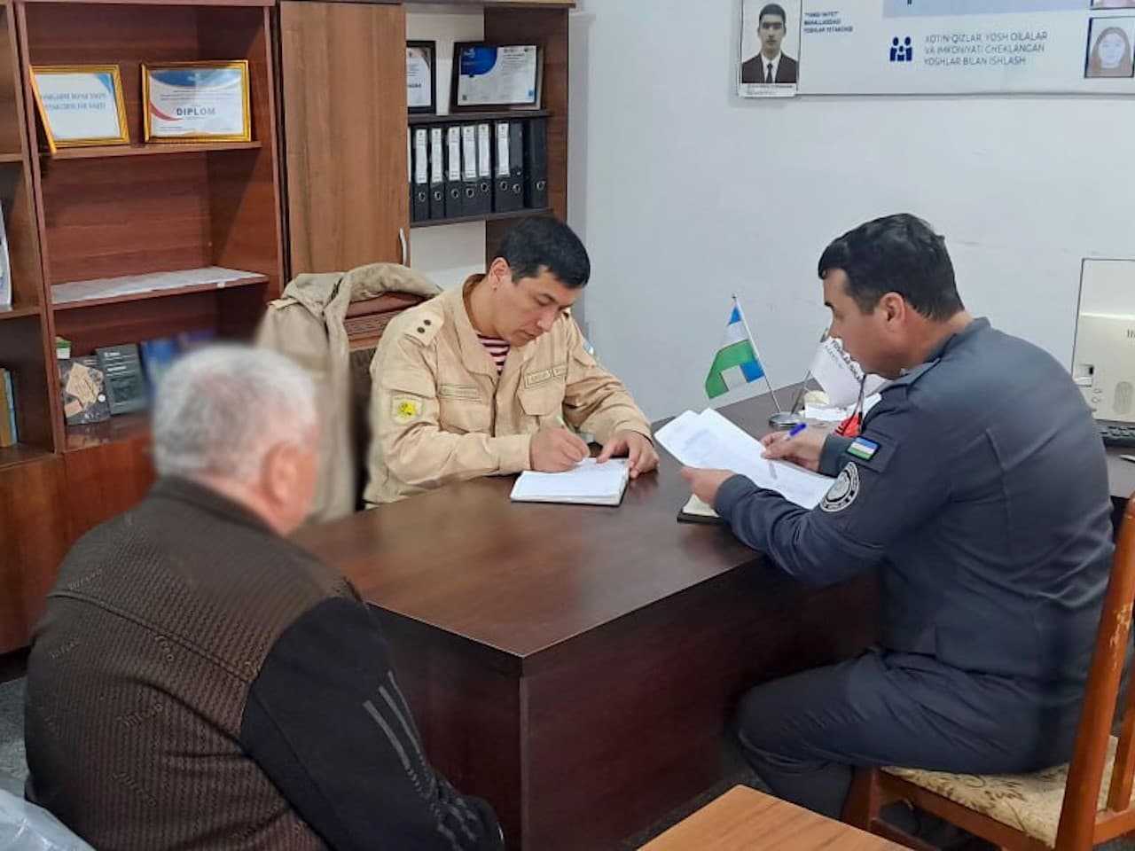 Сирдарё вилояти маҳаллаларида жамоат хавфсизлигини таъминлаш ва аҳоли билан яқин мулоқотни кучайтиришга қаратилган ишлар изчил давом этмоқда