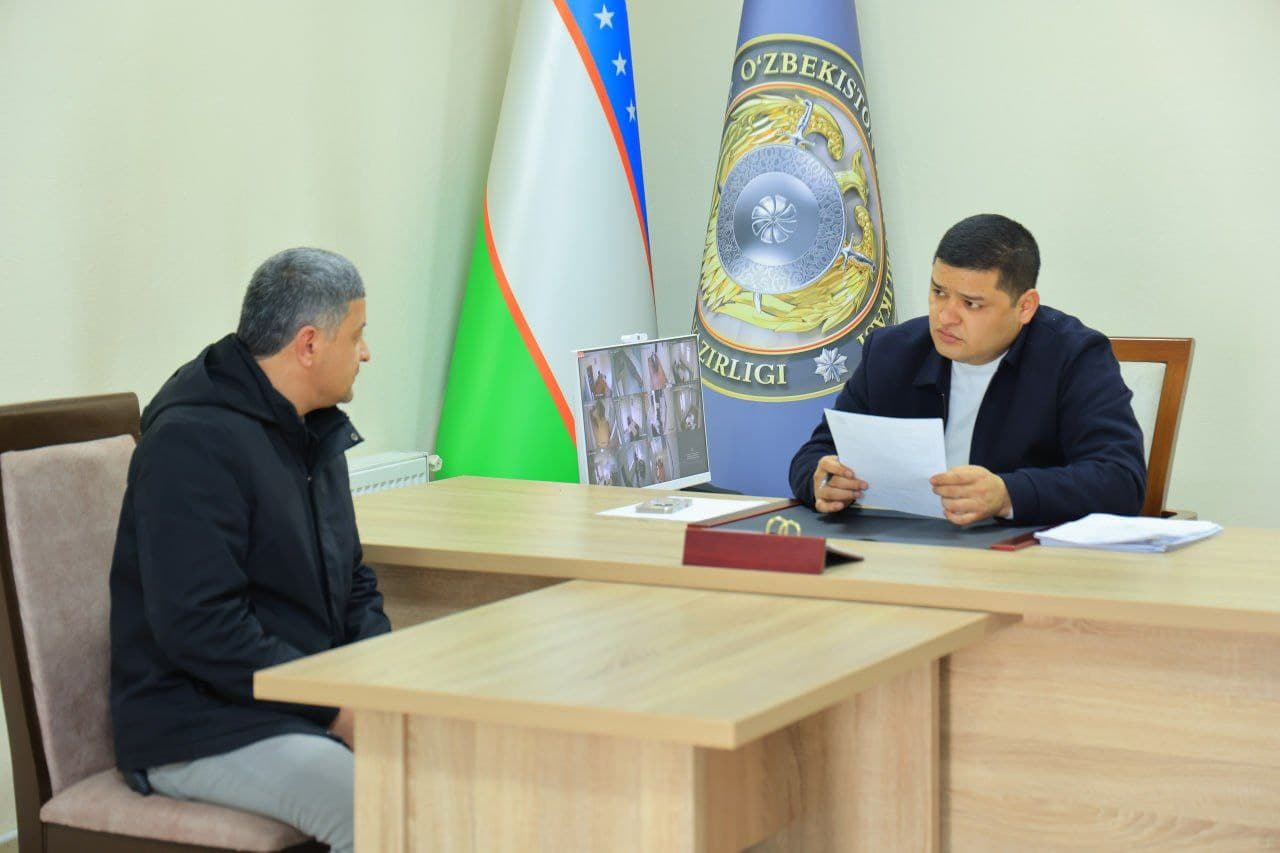 Наманган вилояти Ички ишлар бошқармаси биносида бошқарма раҳбарияти томонидан фуқаролар учун навбатдаги шахсий қабул ўтказилди