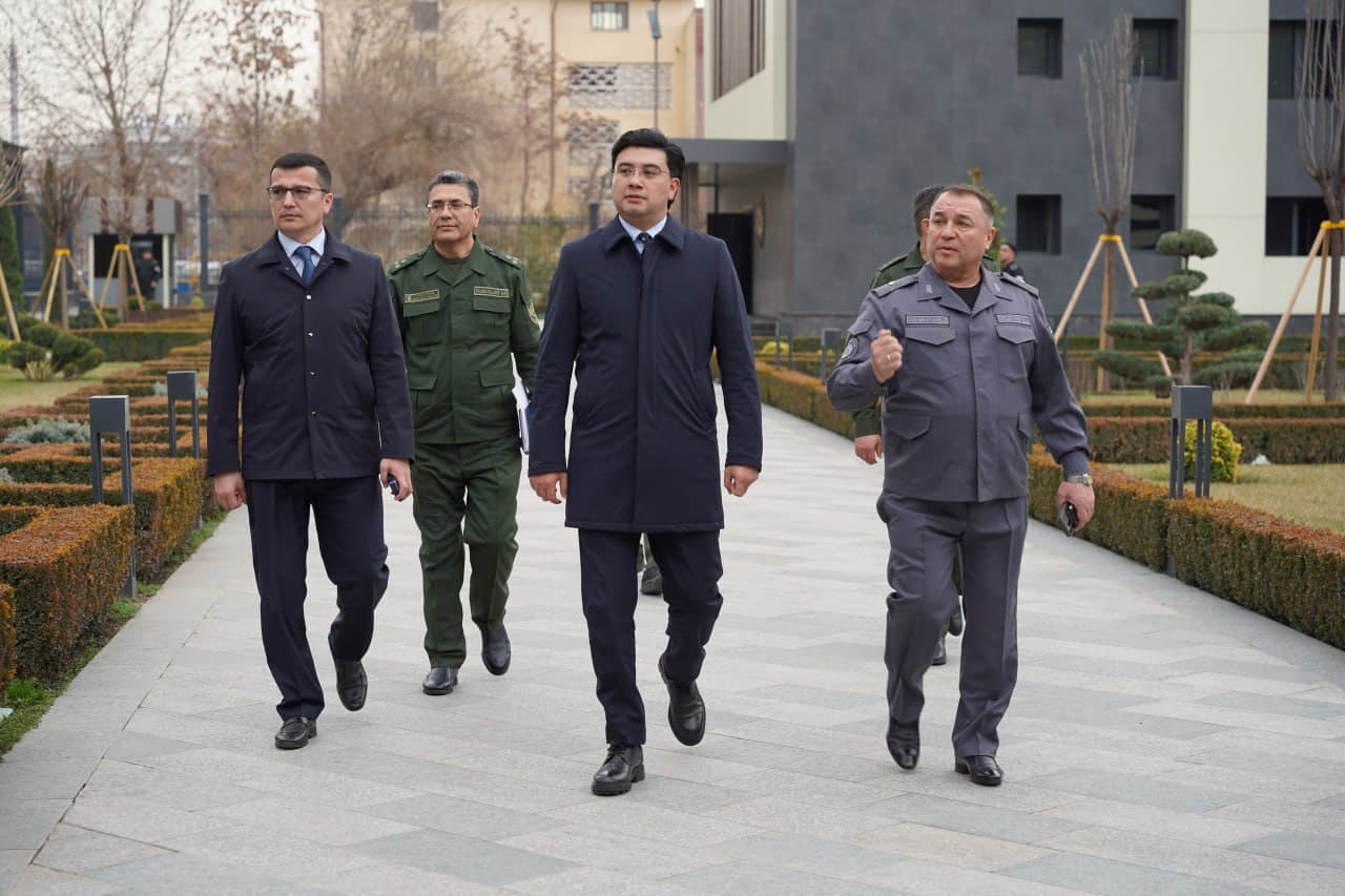 ИИВ Транспорт ва туризм объектларида хавфсизликни таъминлаш департаментида соҳани рақамлаштириш ва жиноятчиликнинг барвақт олдини олиш чоралари кўриб чиқилди