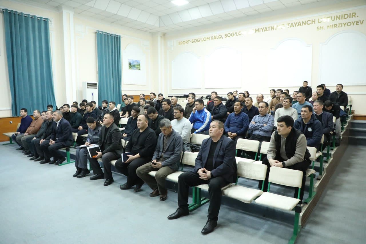 Қорақалпоғистон Республикаси Нукус шаҳрида аралаш жанг санъати ривожига бағишланган учрашув ўтказилди