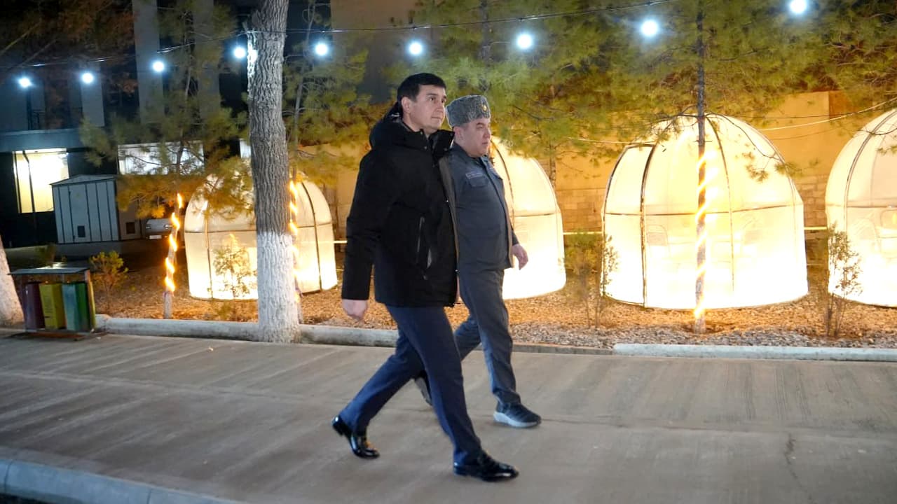 Внедрение «Чиланзарского опыта»: подробности второго дня изучения ситуации руководством Министерства внутренних дел в Навоийской области