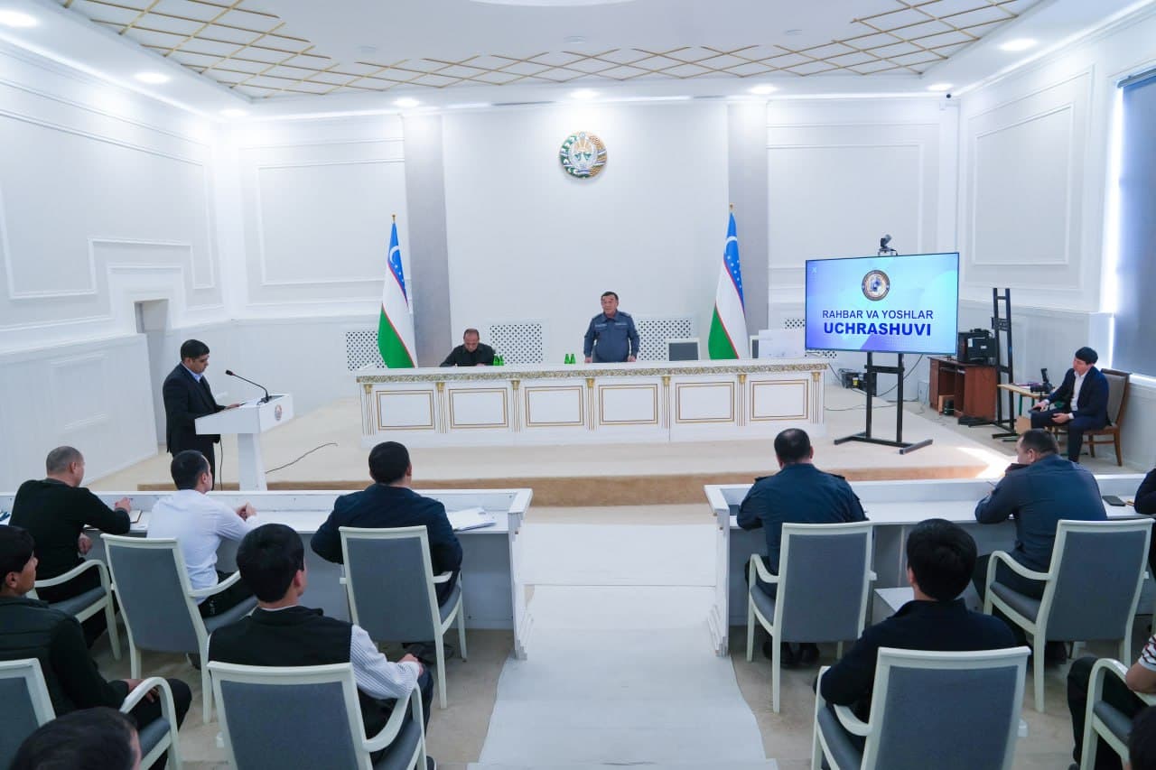 Қашқадарё вилояти ИИБ раҳбарияти томонидан Қарши туманида ёшлар билан очиқ мулоқот ўтказилди