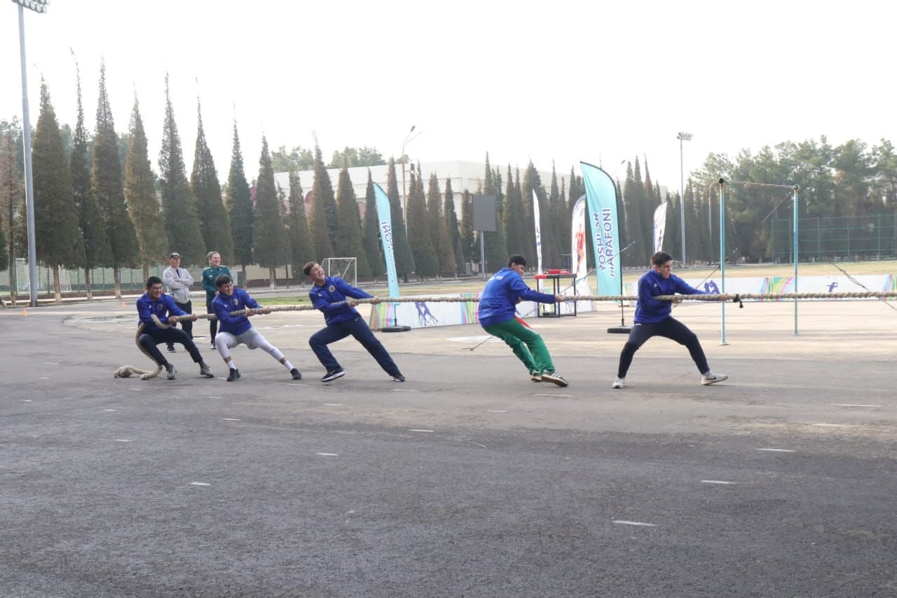 ИИВ Академиясининг Хорижий кадрлар билан ишлаш факультети курсантлари ўртасида кўрик-танлов ўтказилди