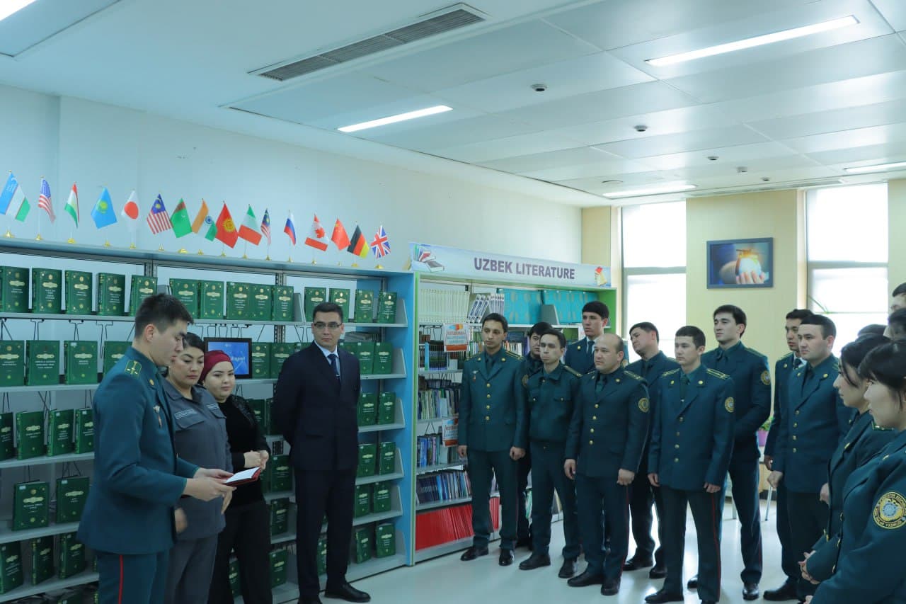 Andijonda yosh xodimlar oʻrtasida “Xorijiy tillar intellektual chellenji” koʻrik-tanlovi oʻtkazildi