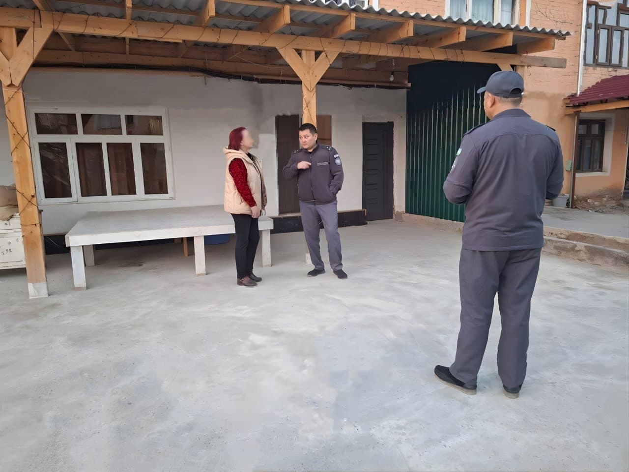 Sirdaryo viloyati Oqoltin tumanida jinoyatchilikning barvaqt oldini olish va “Xavfsiz va obod mahalla” tamoyili asosida manzilli ishlar kuchaytirilmoqda