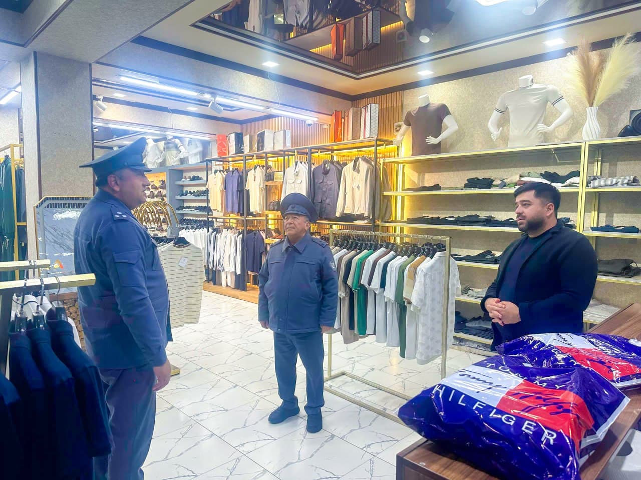 Qarshi shahrida “Xavfsiz mahalla” tamoyili asosida jinoyatchilikning barvaqt oldini olish choralari kuchaytirilmoqda