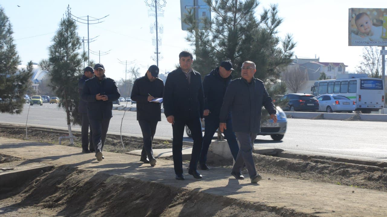 Бухоро шаҳрида хавфсиз йўллар ва ободонлаштириш ишлари: Вилоят ИИБ бошлиғи ҳудудларда ўрганишлар олиб борди