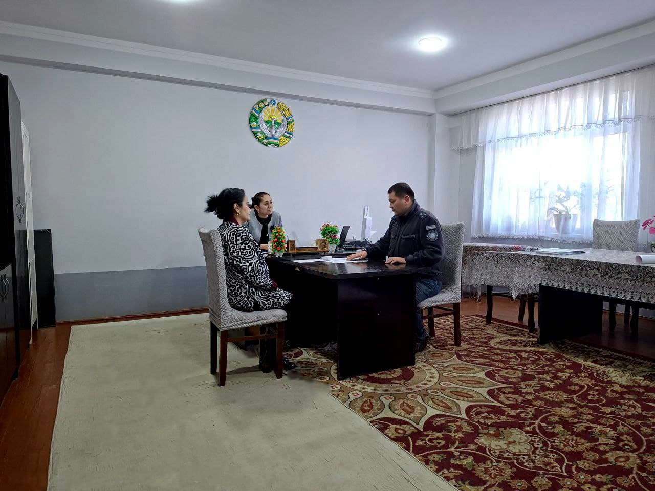 Sirdaryo viloyati IIB boshligʻi Xovos tumanining “Doʻstlik” mahallasida oʻrganish ishlarini olib bordi