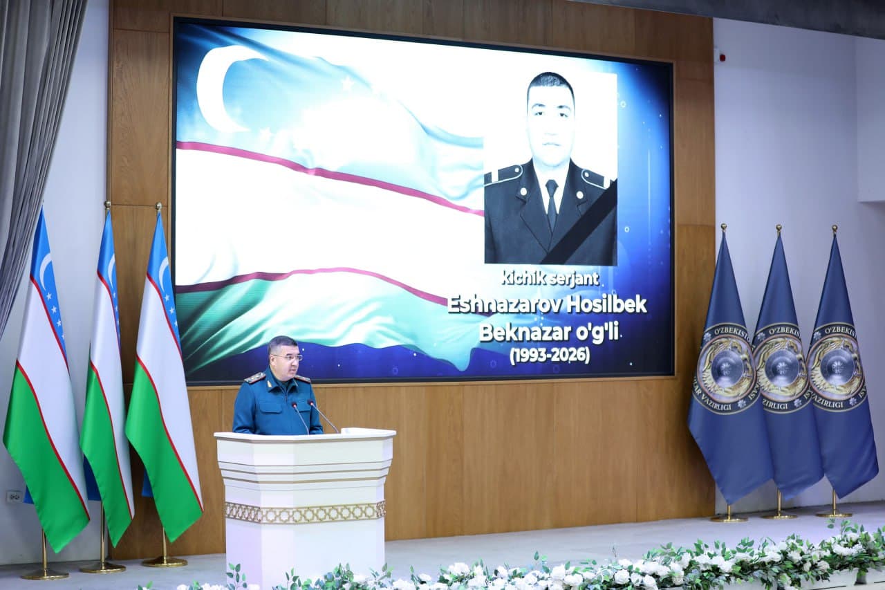 В ГУВД города Ташкента состоялось открытие мемориального комплекса Хосилбеку Эшназарову, героически погибшему при исполнении служебного долга