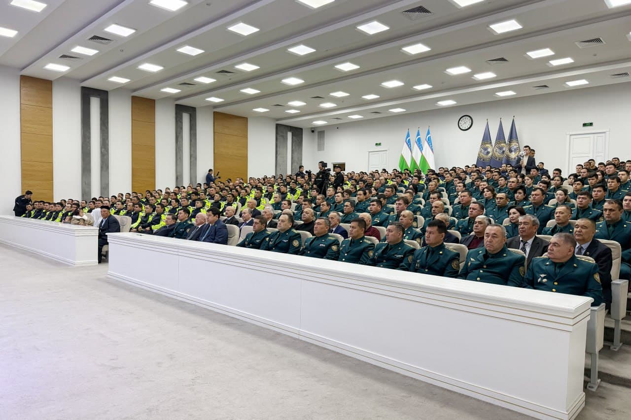В ГУВД города Ташкента состоялось открытие мемориального комплекса Хосилбеку Эшназарову, героически погибшему при исполнении служебного долга