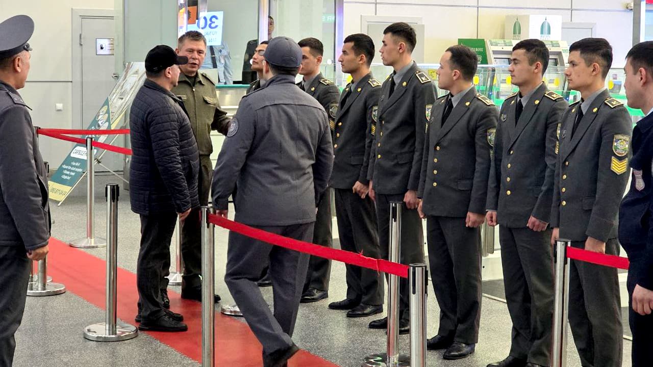 IIV rahbariyati tomonidan Toshkent shahri aeroportlarida xizmat faoliyatini takomillashtirish masalalari yuzasidan xodimlarga bir qator vazifalar belgilandi