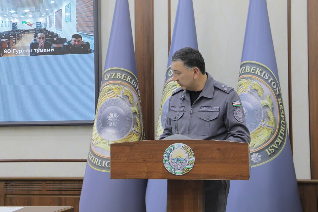 Prezident topshiriqlari ijrosi va mahallalarda xavfsiz muhitni taʼminlash masalalari yuzasidan tanqidiy yigʻilish oʻtkazildi