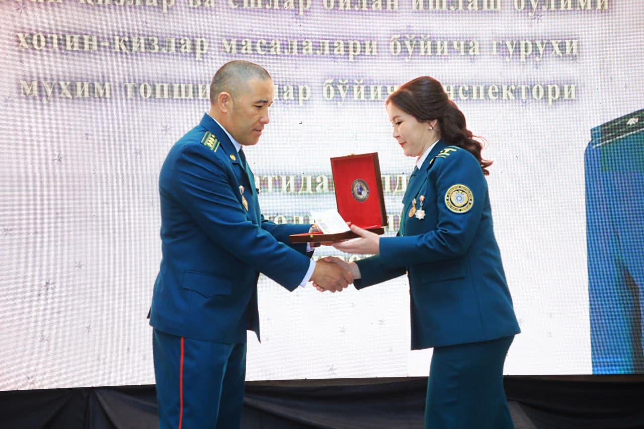 В Министерстве внутренних дел Республики Каракалпакстан проходило праздничное мероприятие в связи с 8 марта – Международным женским днем