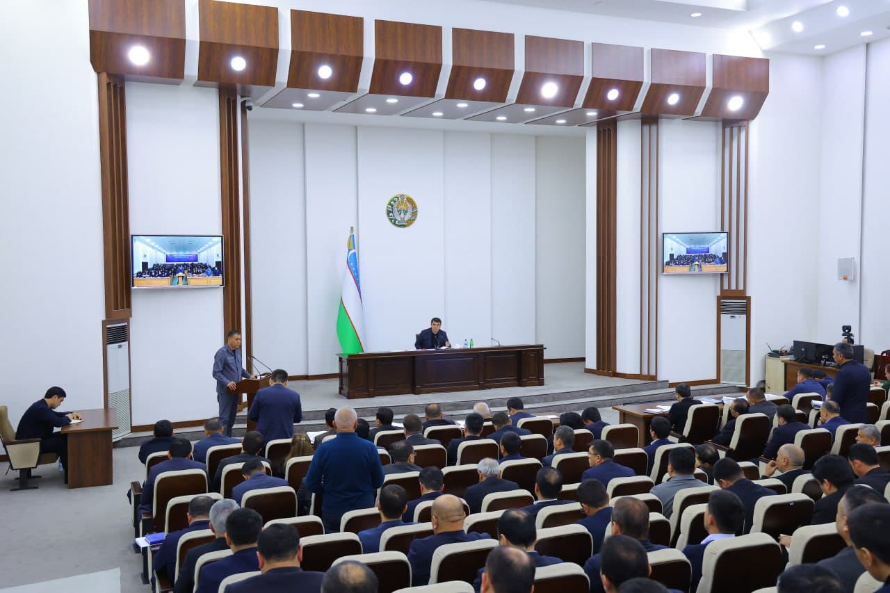 Namangan viloyat hokimligida joriy yilning ikki oyi davomida viloyatdagi jinoyatchilik ahvoli muhokama qilindi