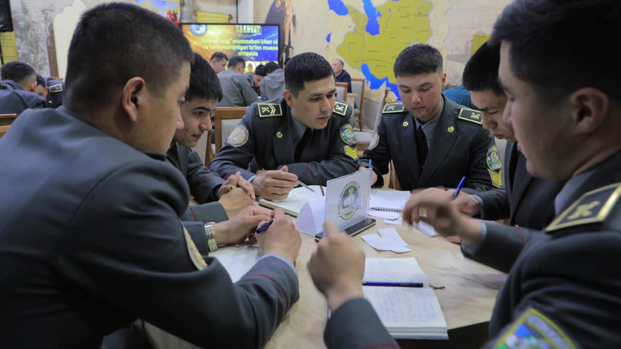 В Академии МВД состоялась интеллектуальная игра "Заковат" среди курсантов военных и военизированных высших образовательных учреждений