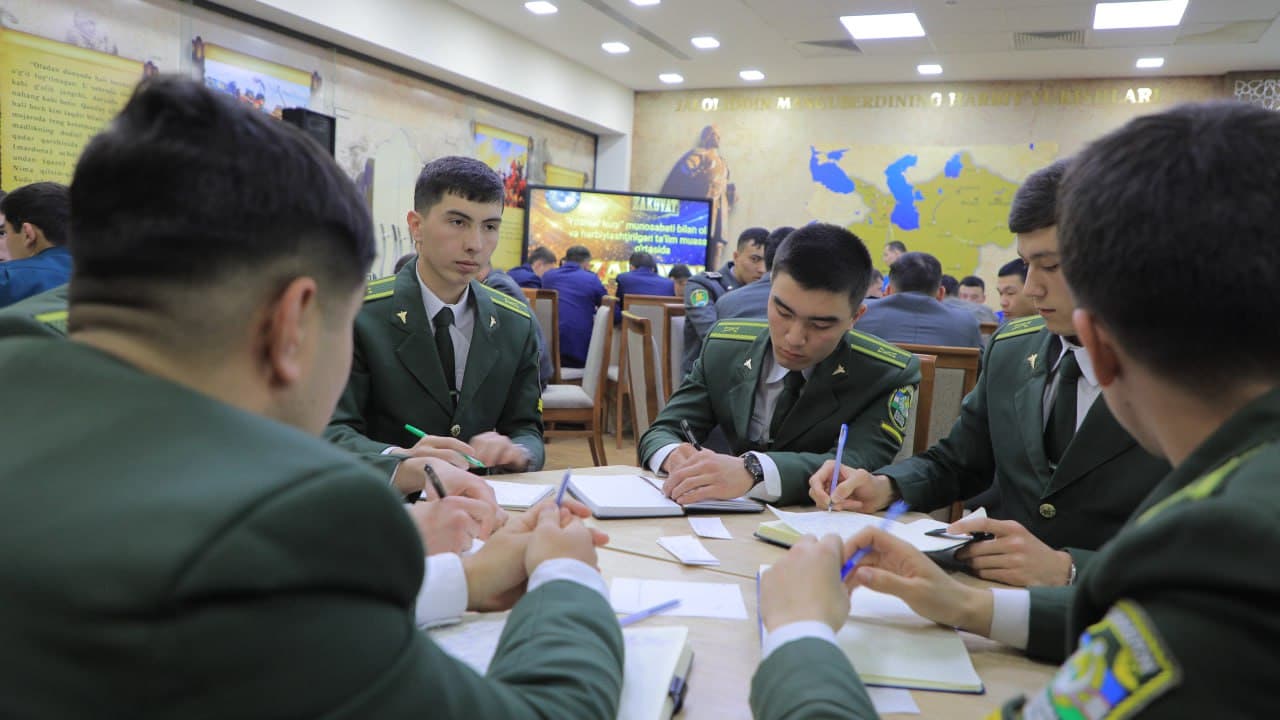 В Академии МВД состоялась интеллектуальная игра "Заковат" среди курсантов военных и военизированных высших образовательных учреждений