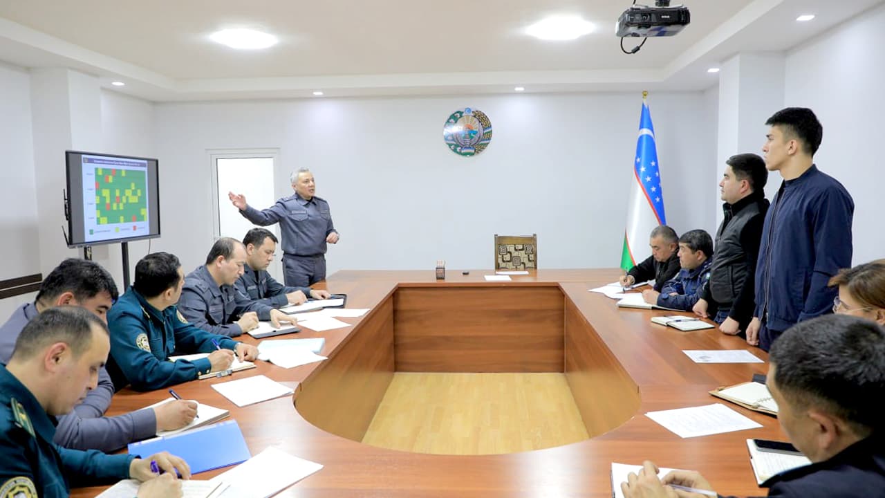 IIV Akademiyasi rahbariyati Toshkent shahri Mirzo Ulugʻbek tumanidagi “Beshkapa” mahallasining kriminogen vaziyatini oʻrgandi
