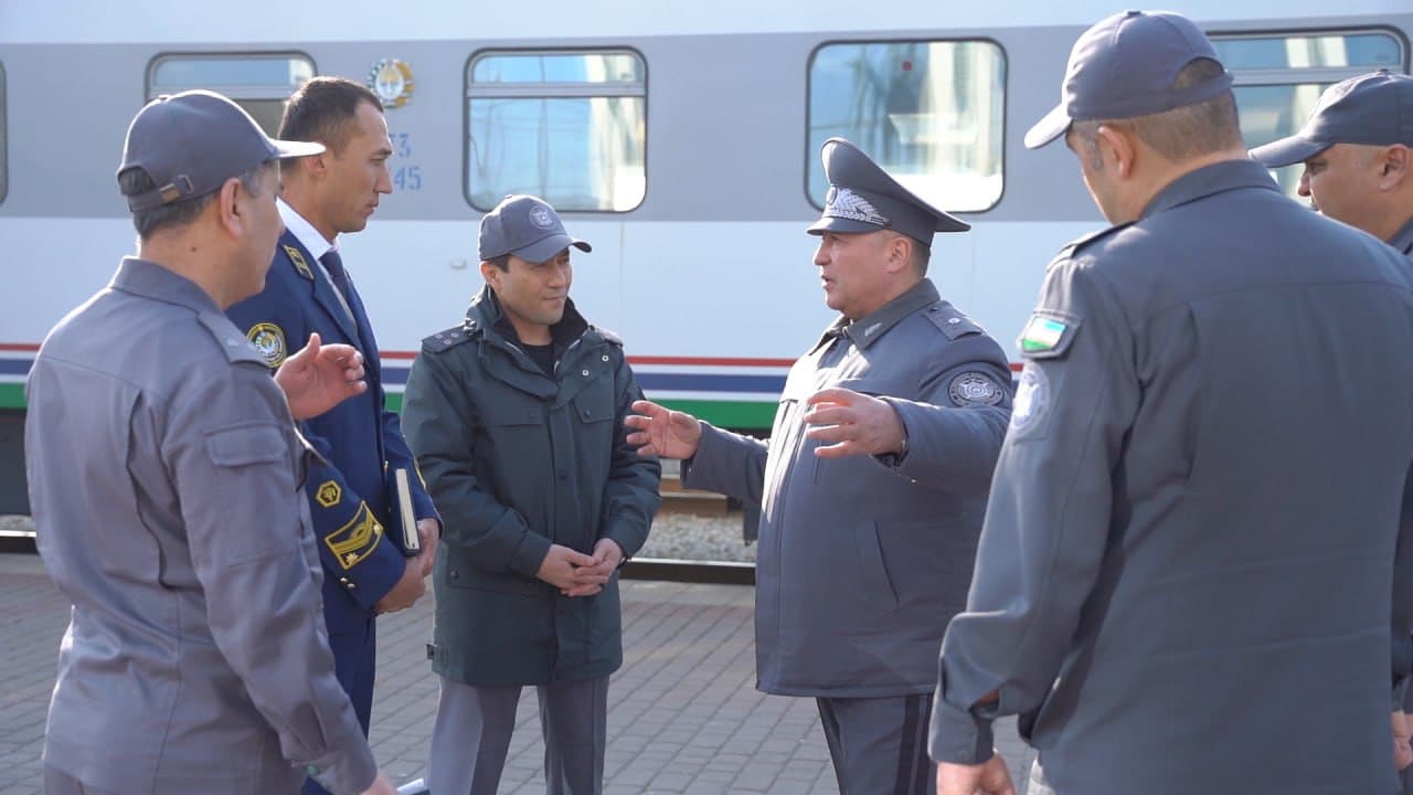 ИИВ раҳбарияти томонидан Наврўз умумхалқ байрами ҳамда Рамазон Ҳайити байрамлари арафасида Тошкент–Жанубий вокзали ҳудудларида жамоат хавфсизлигини таъминлаш, сайёҳлар ҳамда йўловчилар учун яратилган шароитлар ҳолати кўздан кечирилди