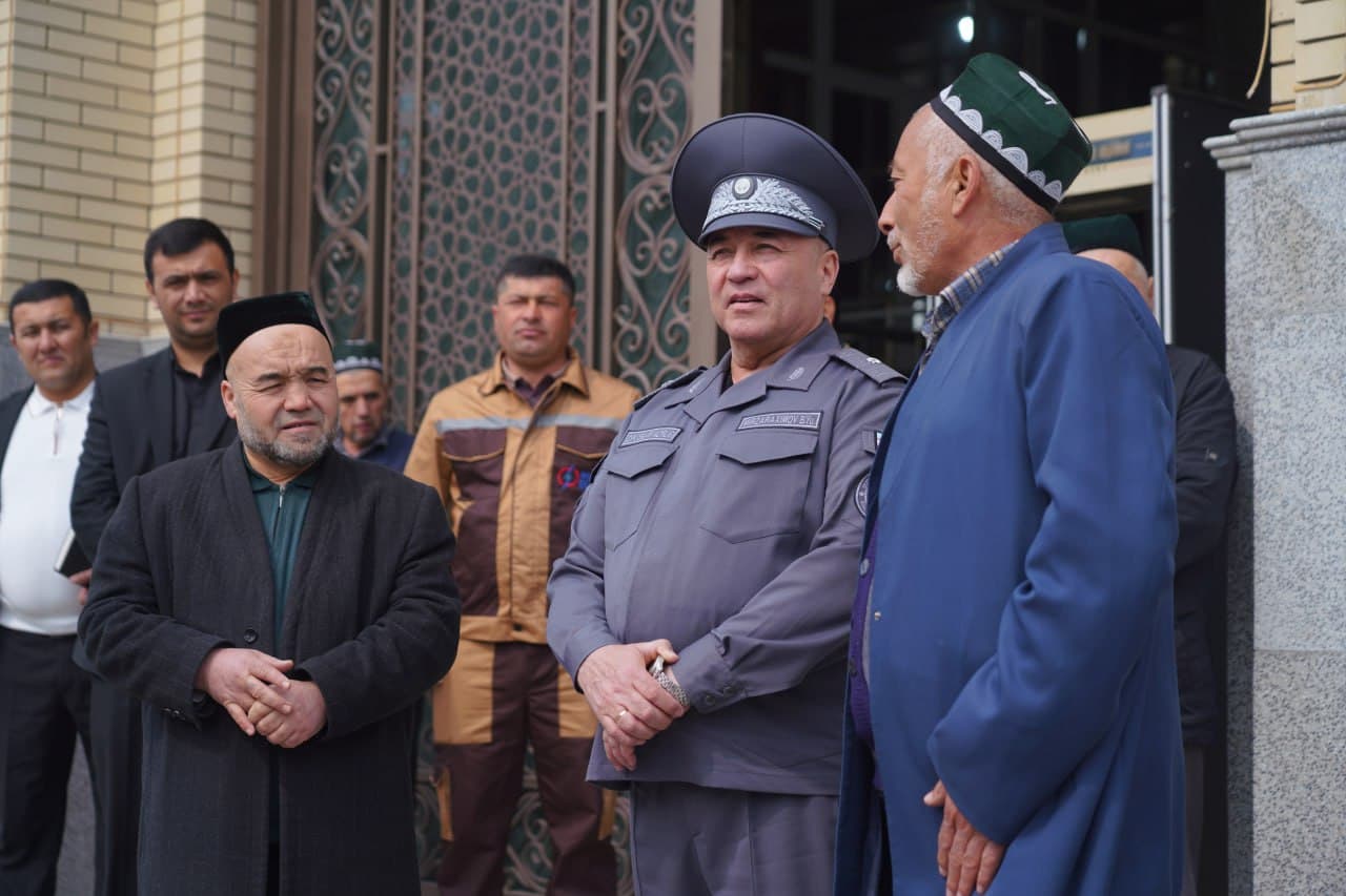 ИИВ раҳбарияти томонидан Наманган вилоятида Наврўз умумхалқ байрами ҳамда Рамазон Ҳайити байрамлари хавфсиз ўтказиш масалалари ўрганилди