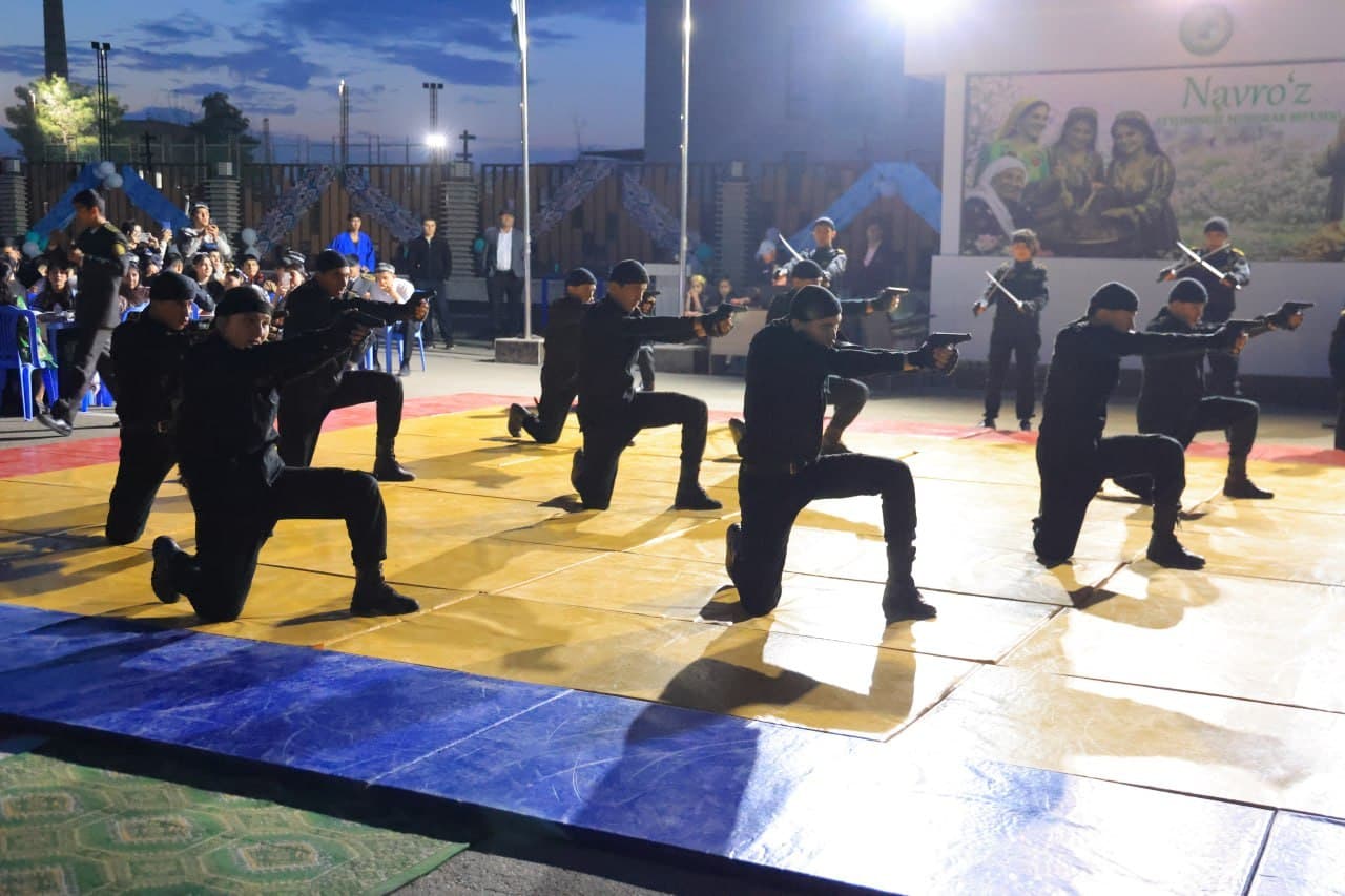 В Бухарском академическом лицее МВД широко отметили праздник Навруз