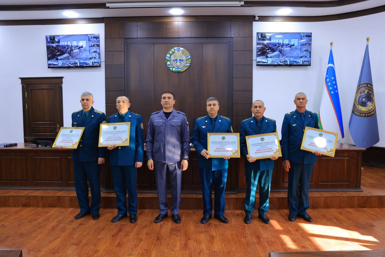 Муносиб хизмат ва фидойиликка юксак эътибор: Бухорода ички ишлар ходимлари ҳамда фахрийларига хизмат уйлари бепул мулк қилиб берилди