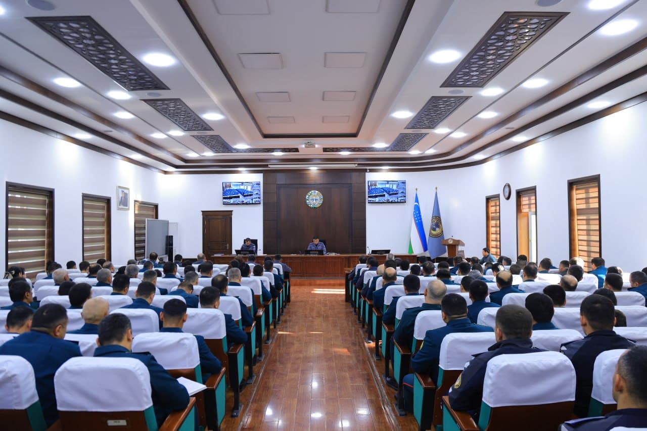 Муносиб хизмат ва фидойиликка юксак эътибор: Бухорода ички ишлар ходимлари ҳамда фахрийларига хизмат уйлари бепул мулк қилиб берилди