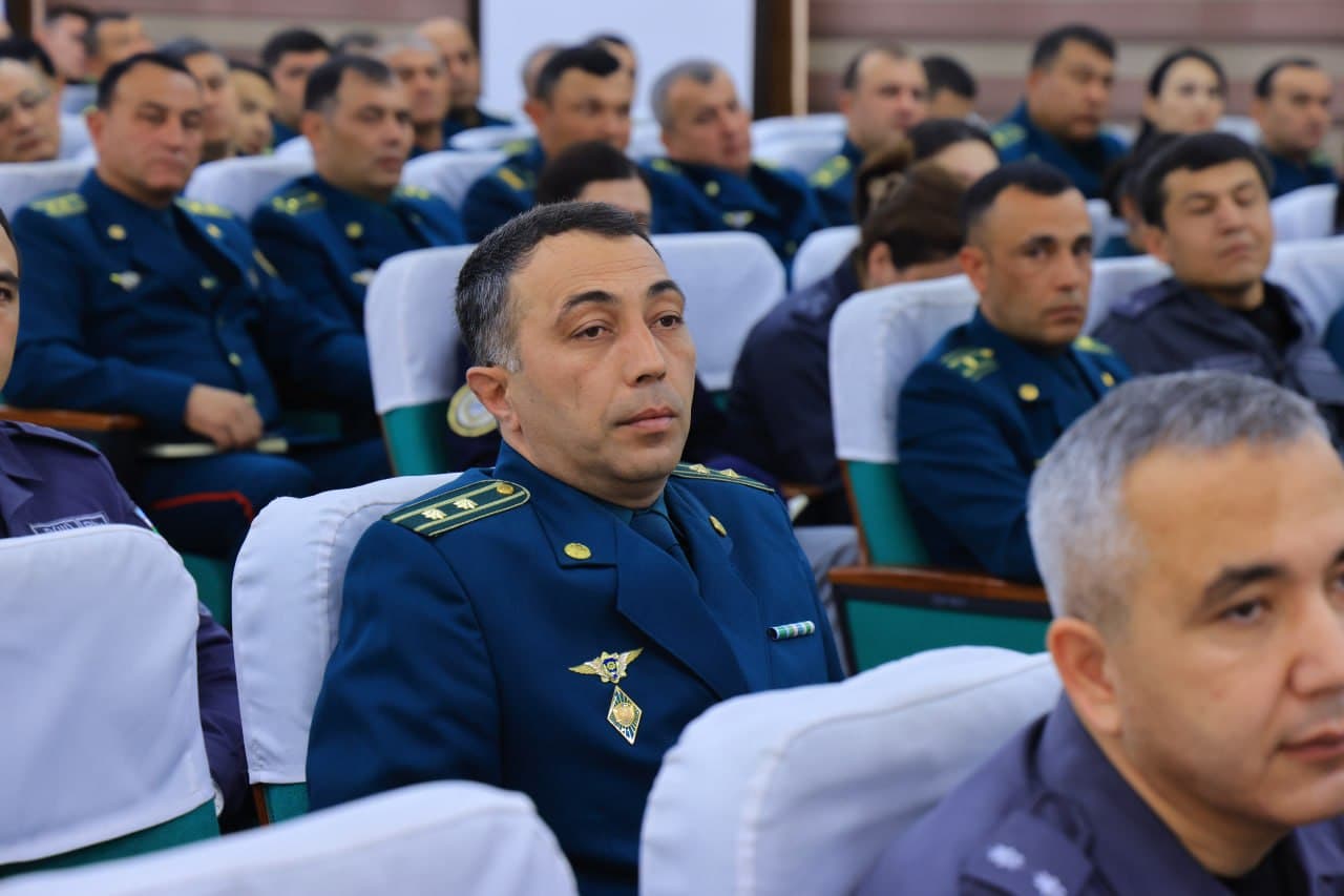 Buxoro viloyati ichki ishlar boshqarmasida “Xalqimiz osoyishtaligi va xavfsizligini taʼminlash yoʻlida” nomli yangi tarixiy kitob taqdimoti oʻtkazildi