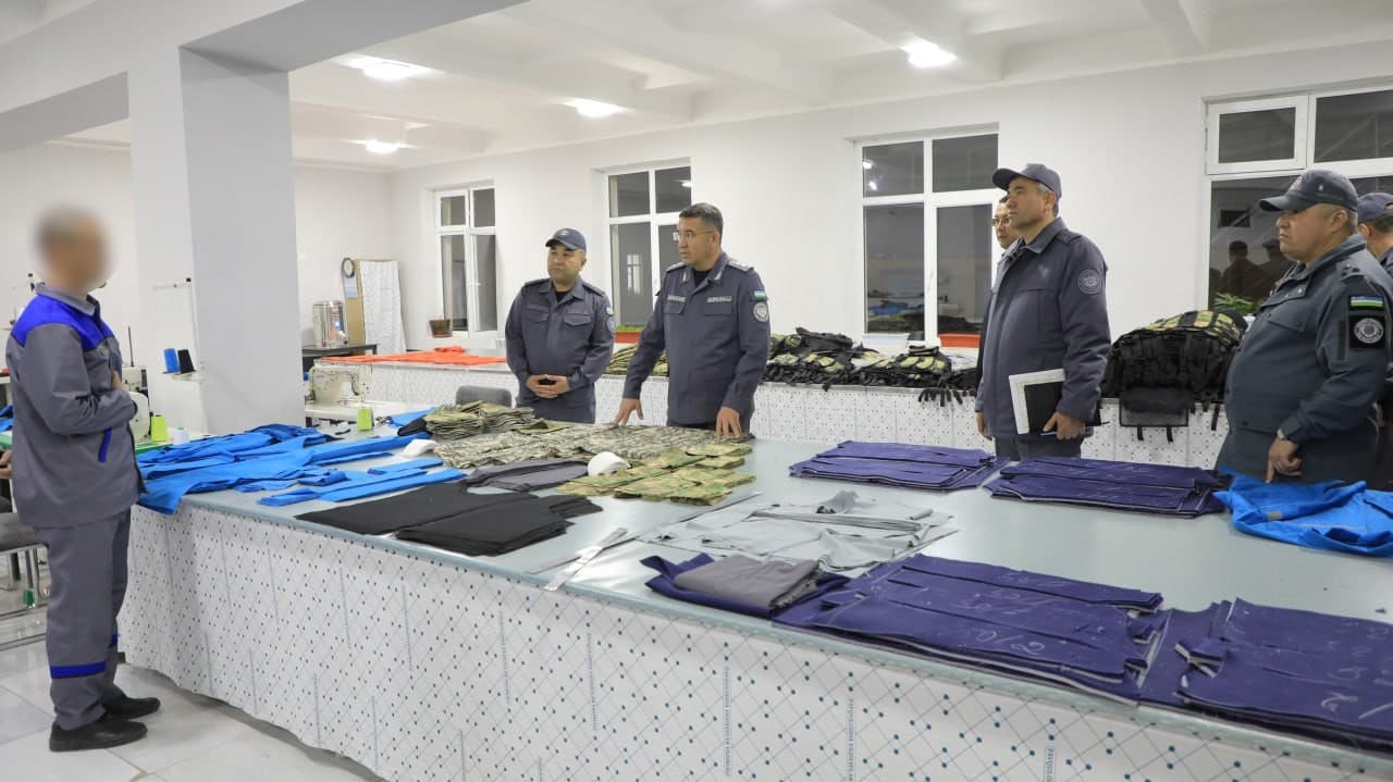 Министром внутренних дел генерал-лейтенантом Азизом Ташпулатовым изучена деятельность учреждений по исполнению наказания в Ташкентской области, а также проанализированы реформы и результаты в области воспитания и профессиональной ориентации осуждённых