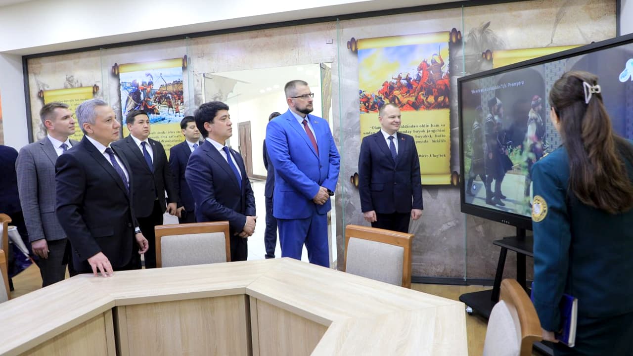 В рамках практического визита в нашу страну представители Республики Беларусь посетили Академию Министерства внутренних дел