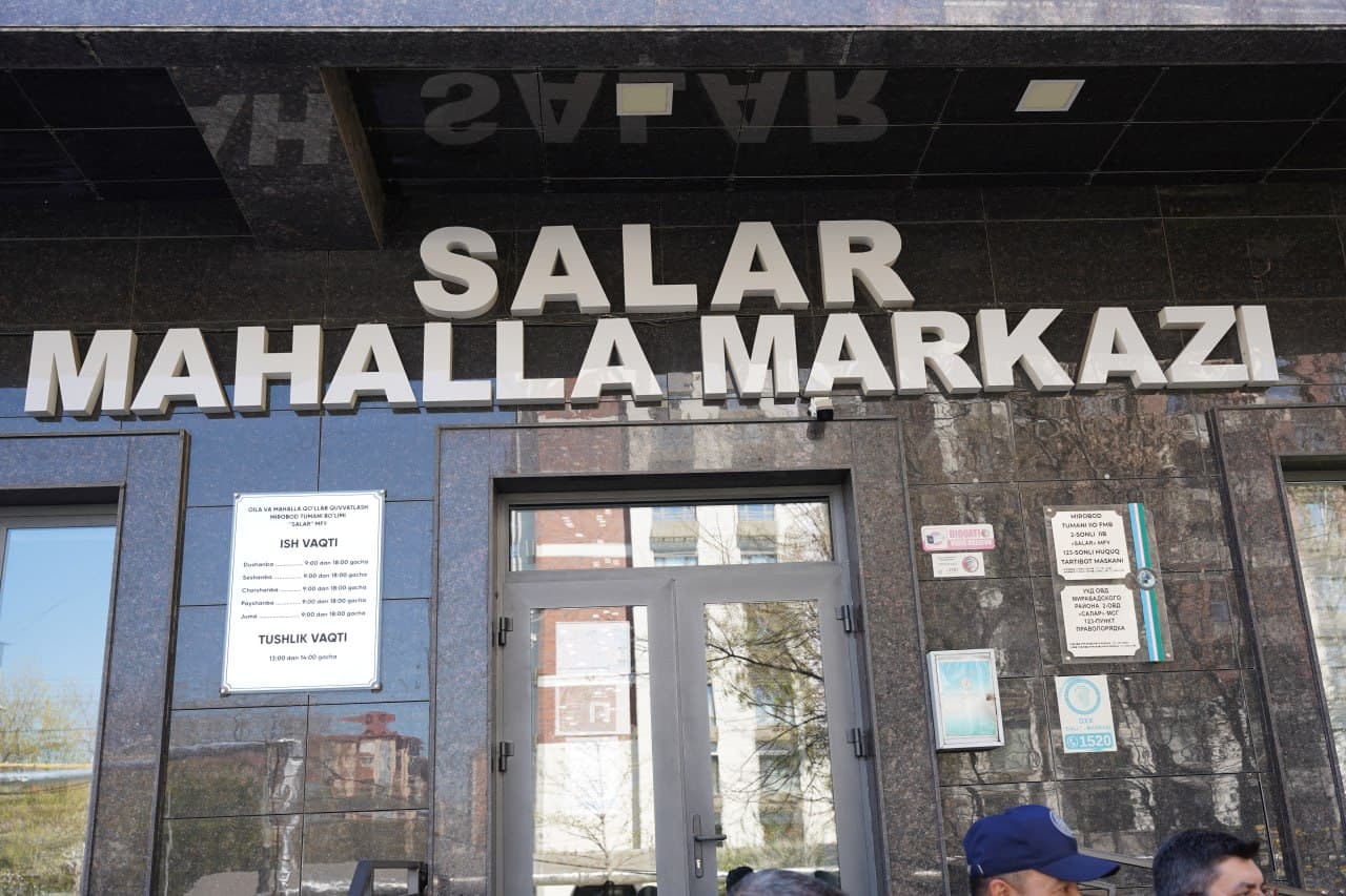 Ichki ishlar vazirligi rahbariyati tomonidan Toshkent shahri Mirobod tumanidagi “Salar” MFYda oʻrganishlar hamda yoshlar bandligini taʼminlash maqsadida boʻsh ish oʻrinlari yarmarkasi tashkil etildi