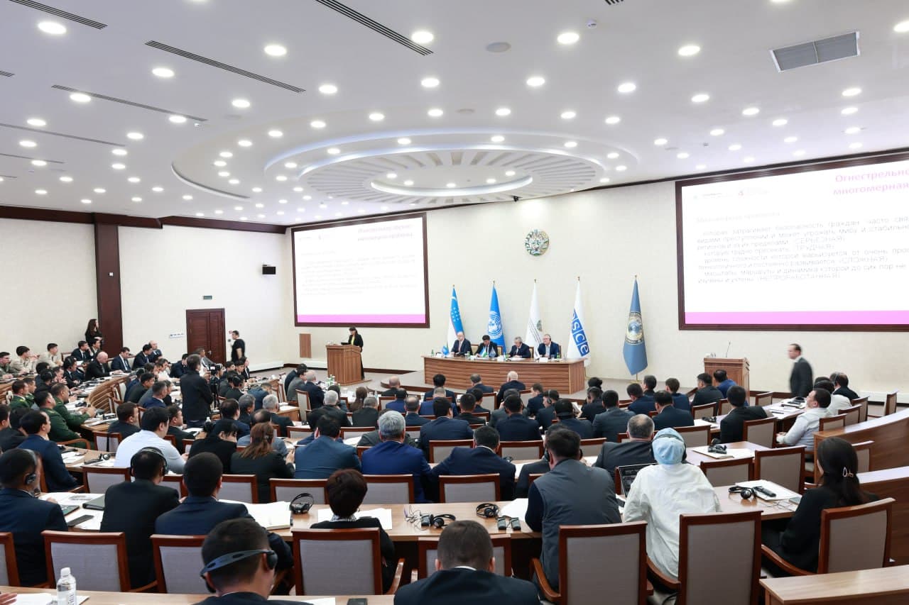 IIV akademiyasida “Oʻqotar qurollar va uning oʻq-dorilari noqonuniy muomalasiga qarshi kurashish: milliy va xalqaro tajriba, raqamli texnologiyalar va zamonaviy xavf-xatarlar” mavzuida milliy seminar boʻlib oʻtdi