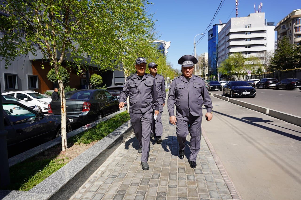 Ichki ishlar vazirligi rahbariyati tomonidan Toshkent shahri Mirobod tumanidagi “Salar” MFYda oʻrganishlar hamda yoshlar bandligini taʼminlash maqsadida boʻsh ish oʻrinlari yarmarkasi tashkil etildi