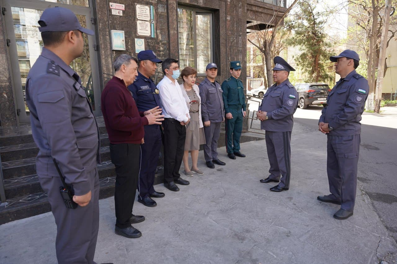 Ichki ishlar vazirligi rahbariyati tomonidan Toshkent shahri Mirobod tumanidagi “Salar” MFYda oʻrganishlar hamda yoshlar bandligini taʼminlash maqsadida boʻsh ish oʻrinlari yarmarkasi tashkil etildi