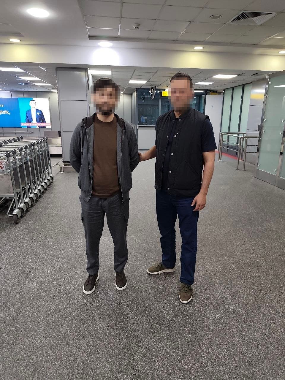 Turkiyadan Oʻzbekistonga Interpol orqali xalqaro qidiruvda boʻlgan fuqaro ekstraditsiya qilindi