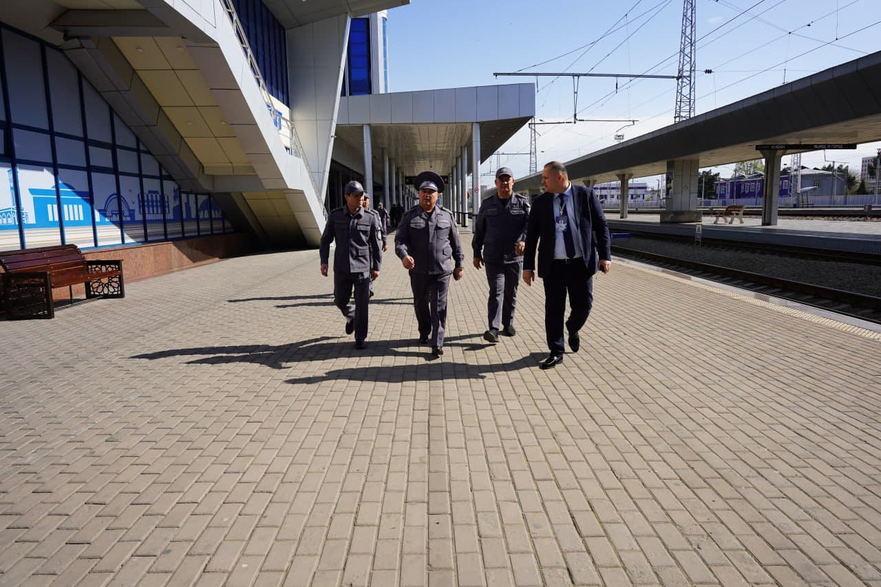 IIV rahbariyati tomonidan Toshkent mintaqasi temir yoʻl transportida xavfsizlikni taʼminlash boshqarmasi xodimlariga bir qator vazifalar belgilandi
