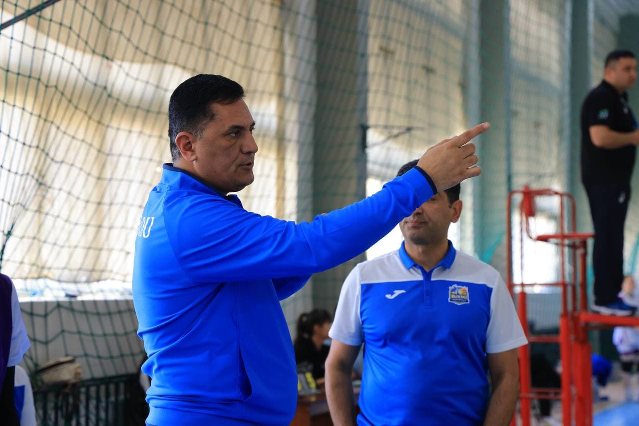 Buxoro voleybolchi qizlari Oʻzbekiston chempionatida ishonchli gʻalabaga erishdi