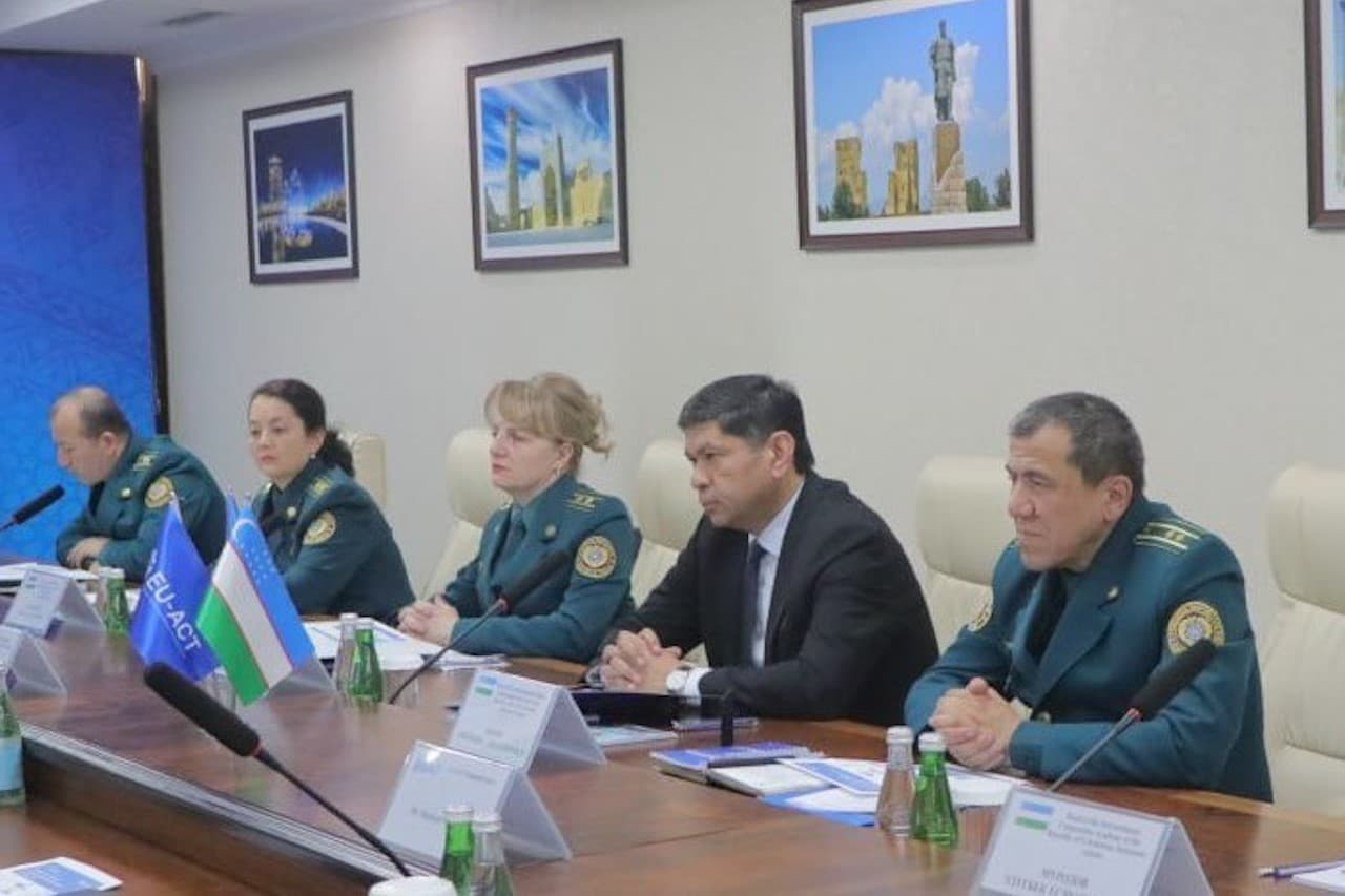 ИИВ академиясида EU-ACT дастурининг Марказий Осиёдаги минтақавий мувофиқлаштирувчиси Каспарс Валпетерис билан учрашув бўлиб ўтди