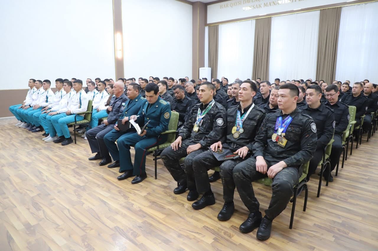 “Payshanba – Yoshlar kuni” munosabati bilan IIV Maxsus operatsiyalarni muvofiqlashtirish boshqarmasida “Rahbar va yoshlar” maʼnaviy-maʼrifiy tadbiri oʻtkazildi