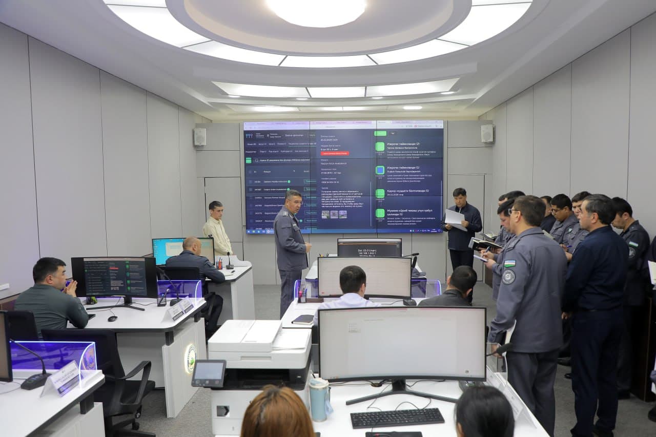 Мамлакатимизда хавфсизликни таъминлаш бўйича янги босқич: Чилонзор туманида “пойтахт намунаси” асосида амалга оширилаётган кенг қамровли чоралар ва амалий натижалар таҳлил қилинди
