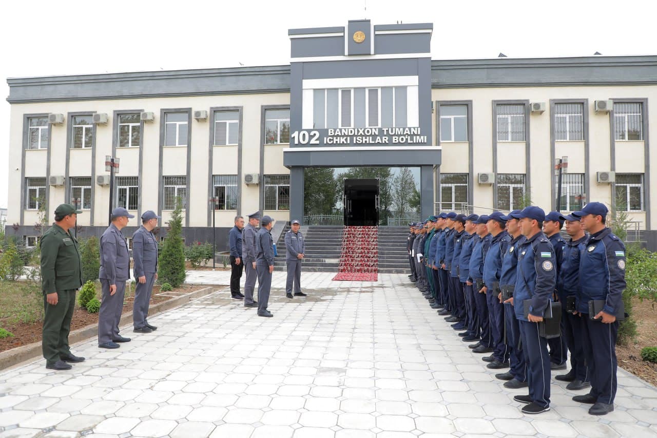 Aholi xavfsizligini taʼminlash va zamonaviy tahdidlarga ilmiy yondashuv: Ichki ishlar vazirligi ishchi guruhining Surxondaryo viloyatidagi oʻrganish ishlari davom etmoqda