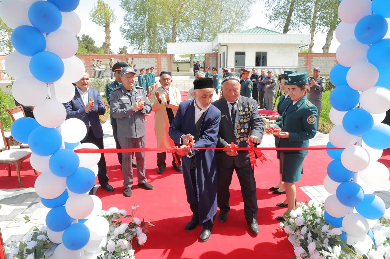 Yurtimizning uzoq tumanlarida xavfsizlikni taʼminlash hamda aholiga xizmat koʻrsatishni yaxshilash maqsadida Sariosiyo tumani Ichki ishlar boʻlimining yangi zamonaviy binosi foydalanishga topshirildi