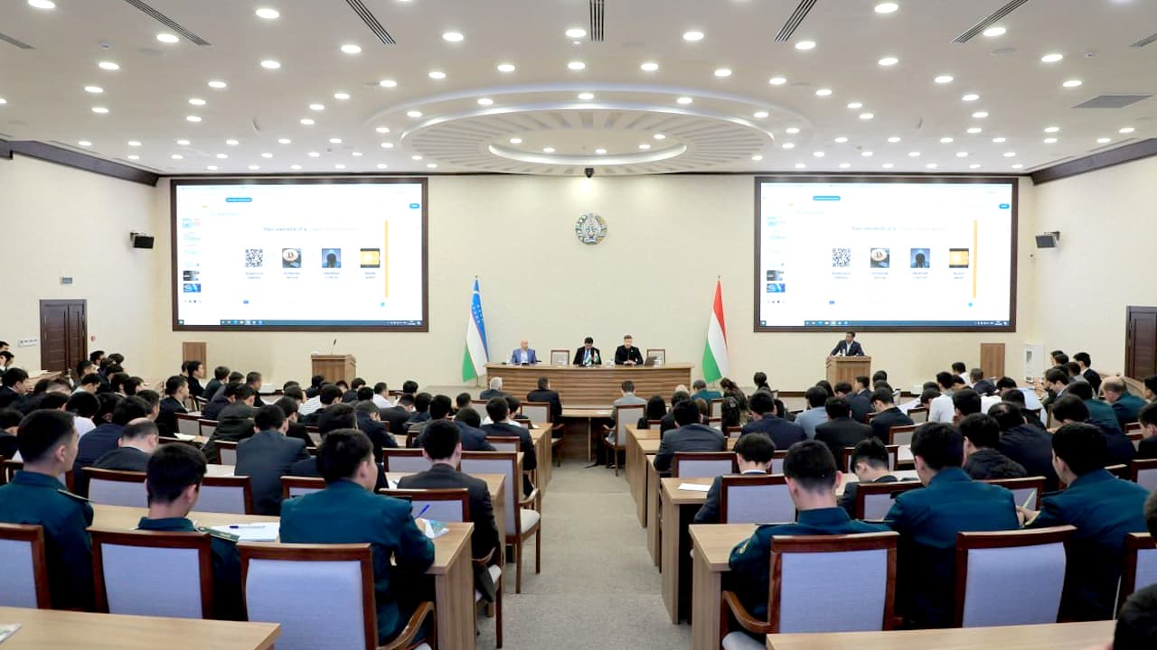 В Академии МВД представители Национального бюро расследований Венгрии провели семинар-тренинг