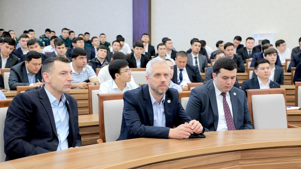 В Академии МВД представители Национального бюро расследований Венгрии провели семинар-тренинг