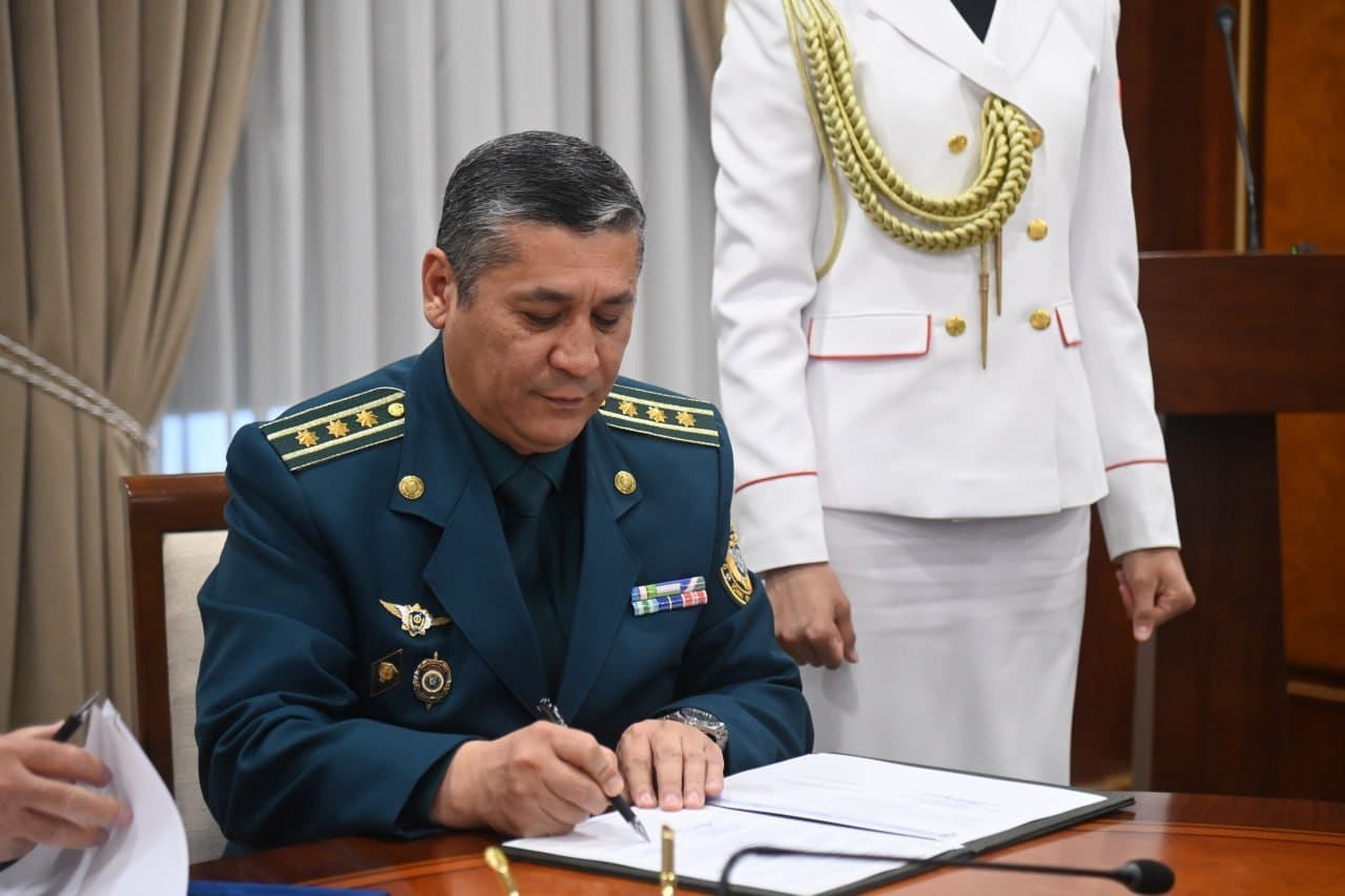 Oliy Majlis Senatining Mudofaa va xavfsizlik masalalari qoʻmitasi hamda Oʻzbekiston Respublikasi Kriminologiya tadqiqot instituti oʻrtasida Hamkorlik memorandumi imzolandi