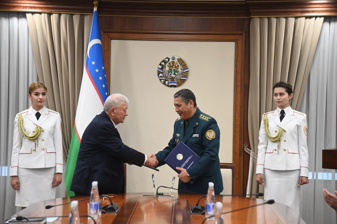 Oliy Majlis Senatining Mudofaa va xavfsizlik masalalari qoʻmitasi hamda Oʻzbekiston Respublikasi Kriminologiya tadqiqot instituti oʻrtasida Hamkorlik memorandumi imzolandi