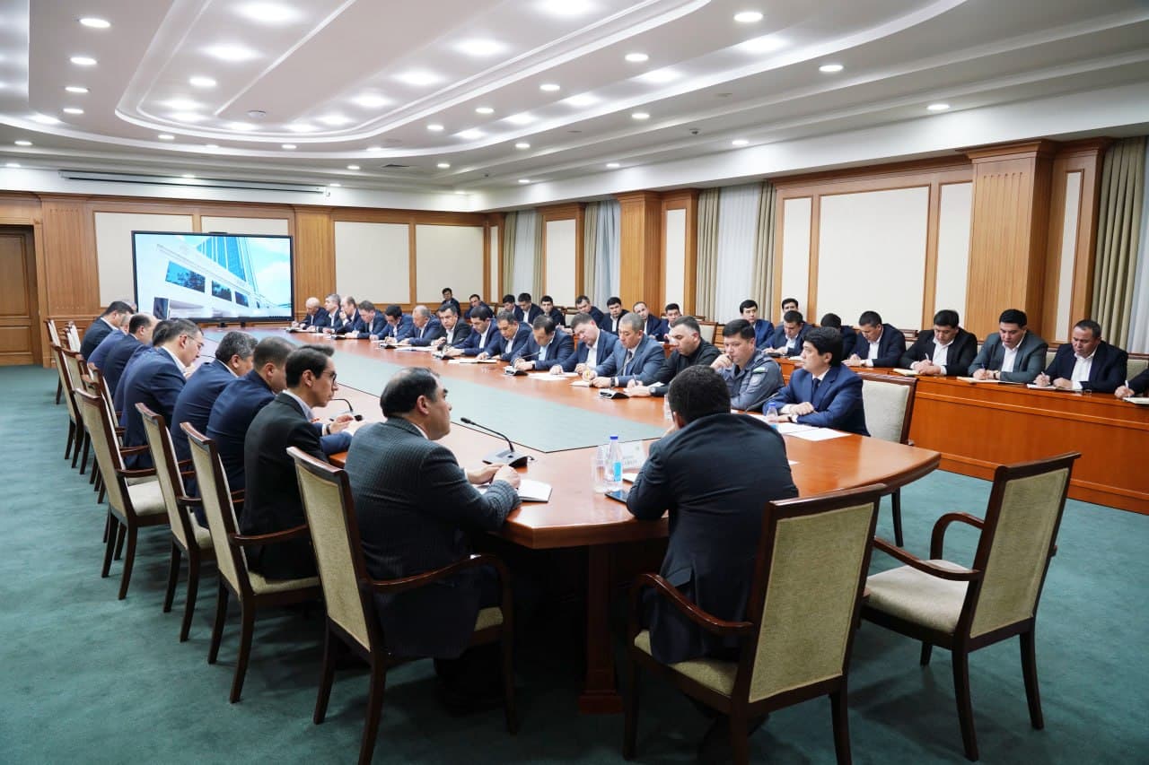 Oʻzbekiston Respublikasi Prezidenti huzuridagi Davlat siyosati va boshqaruvi akademiyasida ichki ishlar organlari xodimlari uchun aholi murojaatlari bilan ishlash samaradorligini oshirishga qaratilgan maxsus oʻquv kursi davom etmoqda