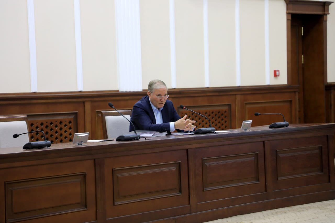 Qoraqalpogʻiston Respublikasi Vazirlar Kengashi raisi hamda Ichki ishlar vaziri ishtirokida kiberxavfsizlik masalalariga bagʻishlangan kengaytirilgan yigʻilish boʻlib oʻtdi