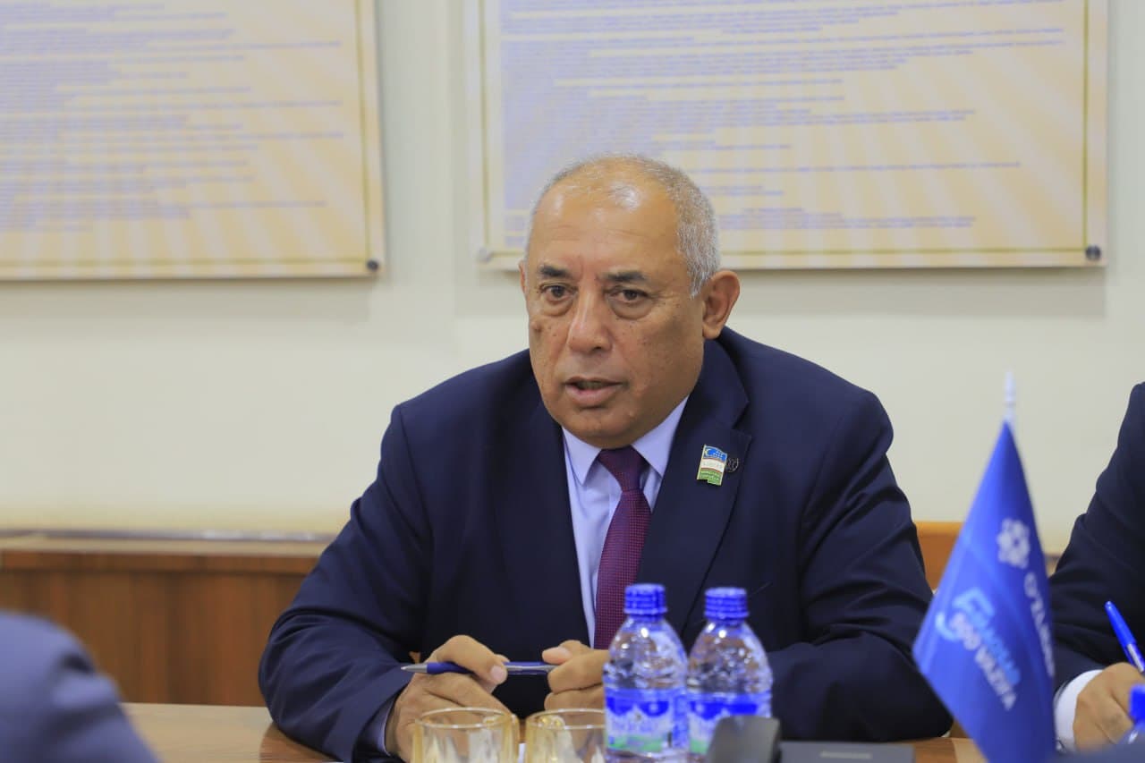 Surxondaryo viloyatida xalq deputatlari Kengashining korrupsiyaga qarshi kurashish va xavfsizlik masalalari boʻyicha doimiy komissiyasining navbatdagi yigʻilishi boʻlib oʻtdi