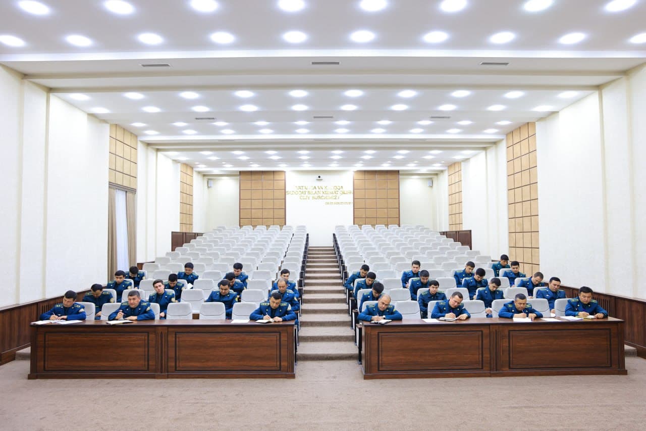 Namangan viloyati IIBda “Surxondaryo tajribasi”ni joriy etish boʻyicha seminar mashgʻuloti boʻlib oʻtdi