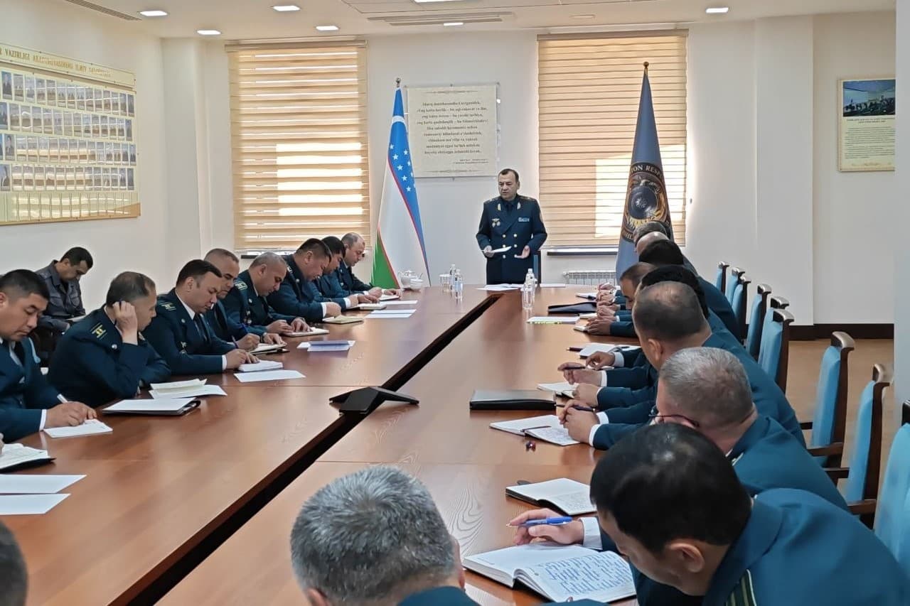 Oʻzbekiston Respublikasi IIV Akademiyasida Jamoat xavfsizligi departamenti rahbarining oʻquv yigʻinlari tinglovchilari bilan uchrashuvi boʻlib oʻtdi